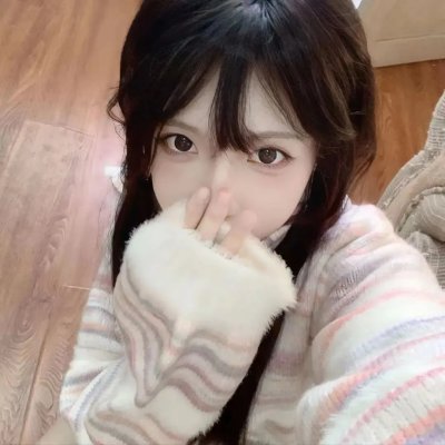 毫不神圣海报
