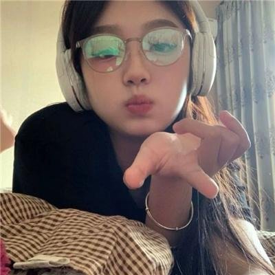 玉碎海报